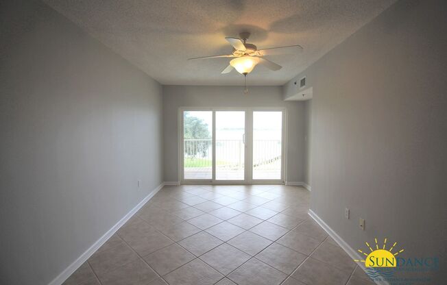Gorgeous 3 Bedroom Condo in Mary Esther