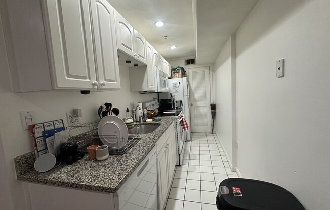 5 Wiget St
