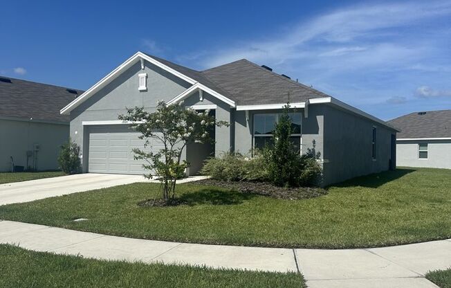 Gorgeous 3-Bedroom, 2-Bathroom Townhouse in Bradenton (JUST REDUCED!!!)