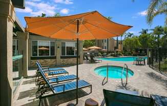 Swimming pool and spa at Arroyo Villa Apartments, Thousand Oaks, 91320