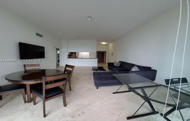 2 beds, 2 baths, $3,500, Unit # 1110