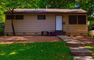 20 24th Ave S