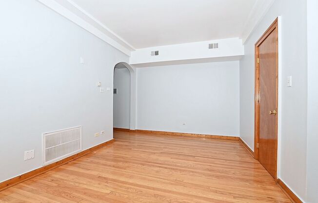 6237-45 Kedzie
