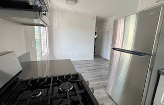 1 bed, 1 bath, 700 sqft, $1,995, Unit 05