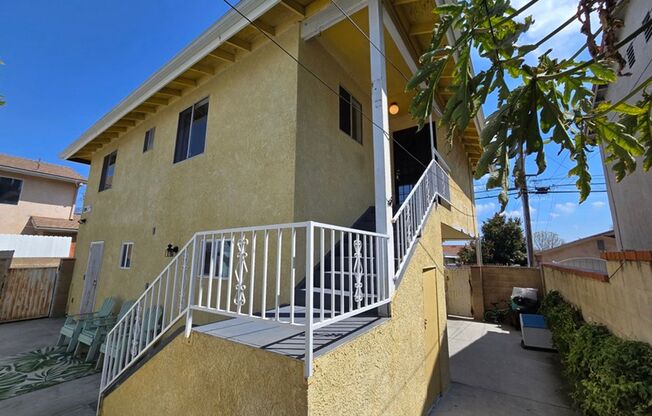 524 W Greenwood Ave