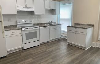 2 beds, 2 baths, 1,300 sqft, $1,795, Unit 1275CHE-3B