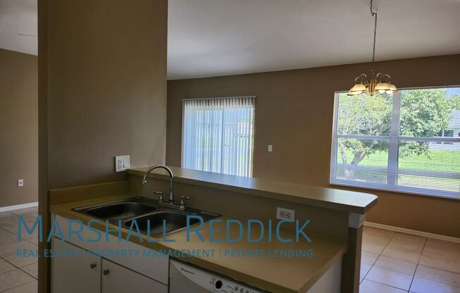 3 beds, 2 baths, $1,895