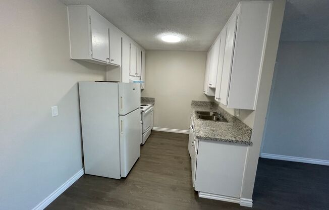 1 bed, 1 bath, $1,995, Unit 52