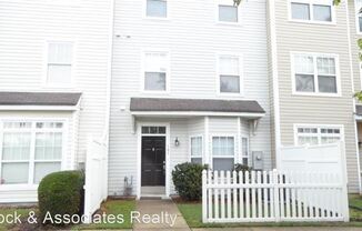 8641 NEUSE CLUB LN #103