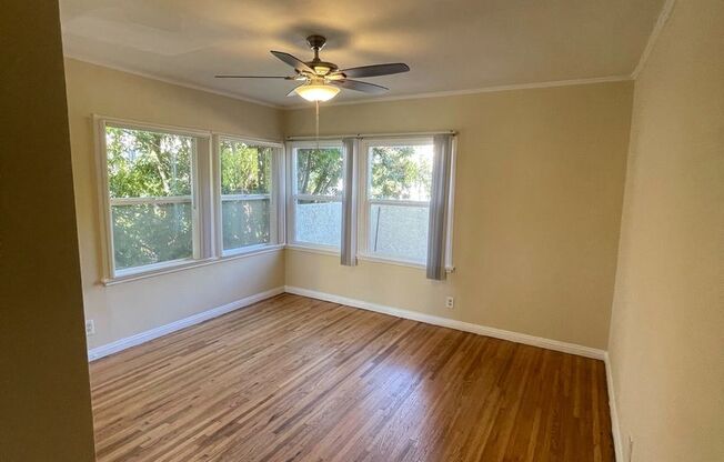 10376 -10386 Holman Ave