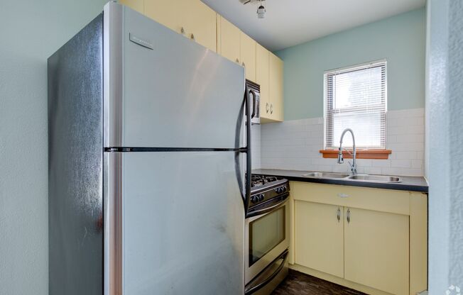 Studio, 1 bath, 404 sqft, $995, Unit 2115-206