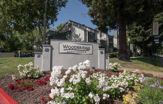 Woodbridge Apartments