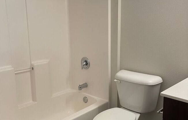 Studio, 1 bath, 267 sqft, $1,045, Unit 107