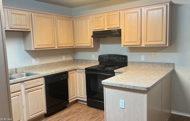 3 beds, 2 baths, $1,850