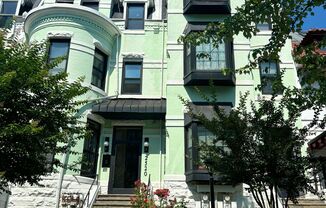 2520 13TH ST NW