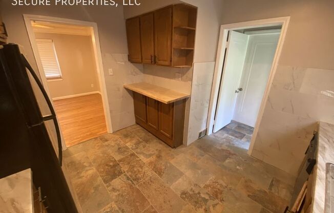 16745 FENMORE