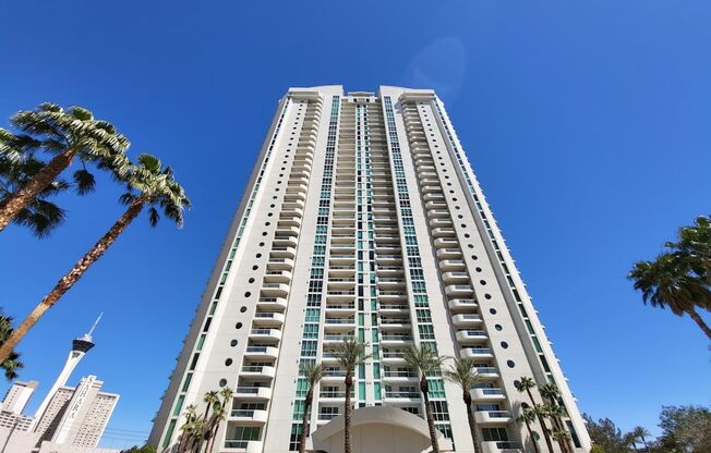 2 beds, 2 baths, $3,195, Unit # 2002