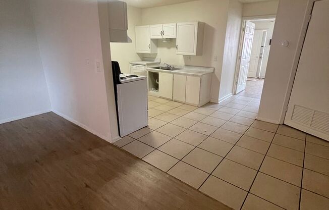 Cottonwood Apartments