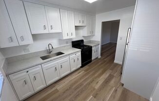 2 beds, 1 bath, 750 sqft, $2,395, Unit A