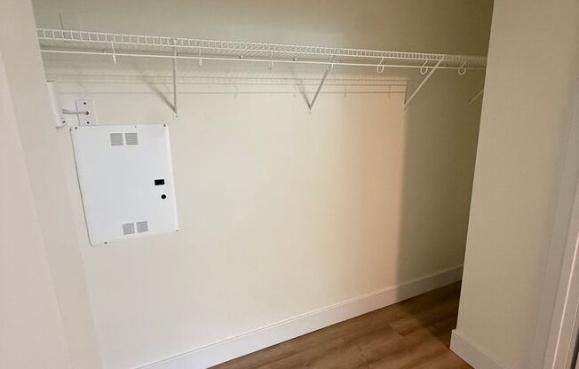 1 bed, 1 bath, 893 sqft, $2,131, Unit 108