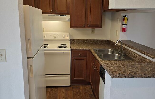 1 bed, 1 bath, 709 sqft, $830, Unit PG 0333