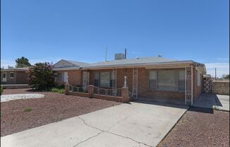 3 beds, 2 baths, $1,395