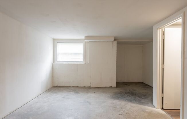 2 beds, 1.5 baths, 1,000 sqft, $1,405, Unit 421-16