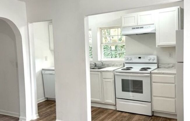 1 bed, 1 bath, $750