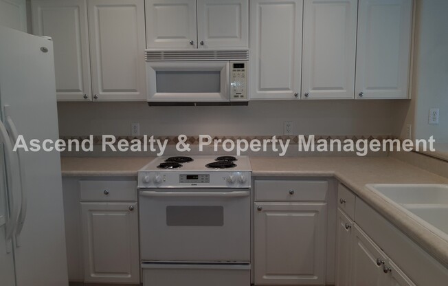 Showings Begin 10/21Great Bethany Location Fenced Yard Quick Access to Nike, Columbia Sportswear & Intel