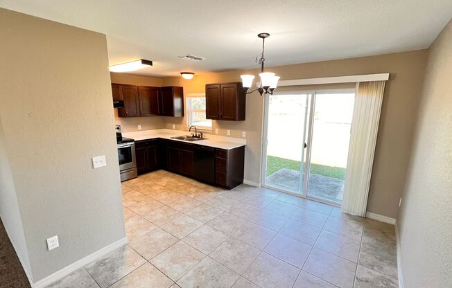 Beautiful 3 BD/2BA Home in Ocala!!!