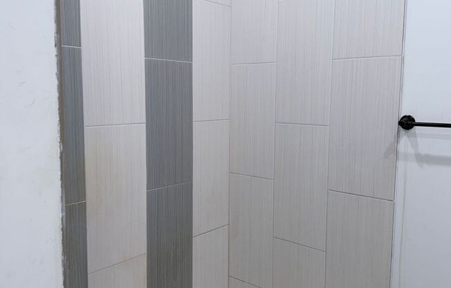 3 beds, 2.5 baths, 1,366 sqft, $1,599, Unit 1430