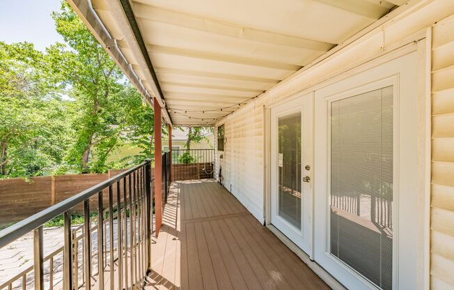 Excellent 2 bedroom 1 bath in Arlington Heights area