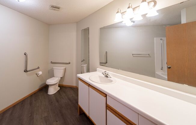 2 beds, 2 baths, 1,148 sqft, $1,495, Unit 3402110