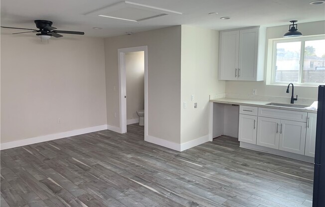 Studio, 1 bath, 392 sqft, $2,000