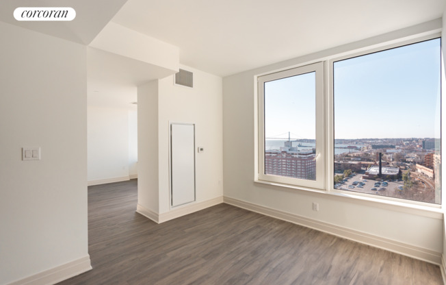 Studio, 1 bath, $2,658, Unit 4HH