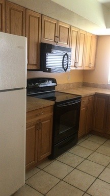 2 beds, 2 baths, 1,133 sqft, $1,700