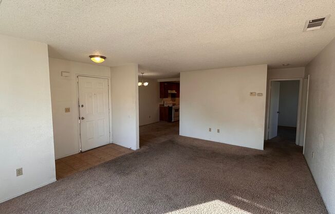 2 beds, 1 bath, $1,850, Unit Unit C