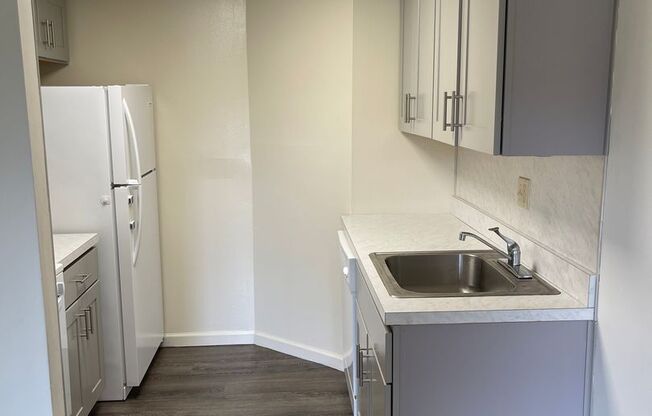 Oakwood Manor Apartments