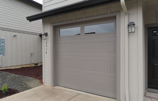2514Justine - FH