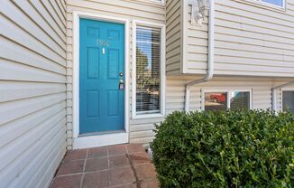 2 bedroom, 1 bathroom in Loveland.