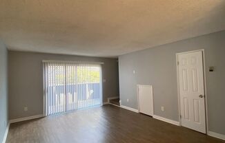 2 beds, 1.5 baths, 810 sqft, $2,695, Unit 08