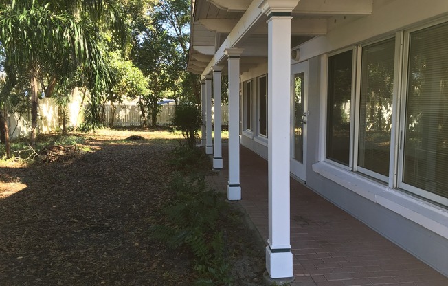 2/2 Home in College Park with lots of character