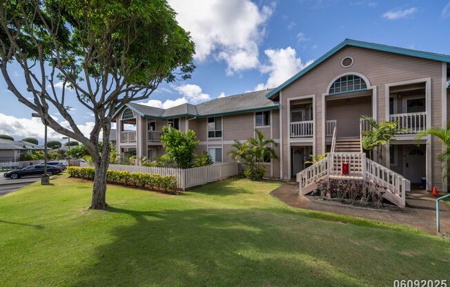 $2,700 / 2br - 750ft2 - 2br/2ba/1pkg Townhouse in Hoomaka Village(Waipahu)