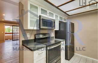 2Bed/1Bath Condo at 35th Ave/Peoria! Ready for Immediate-Move-In!