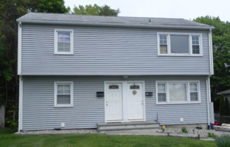 8 1/2 GIRARD ST