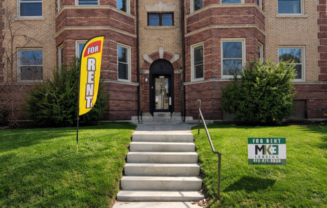 Stowell Avenue Apartments