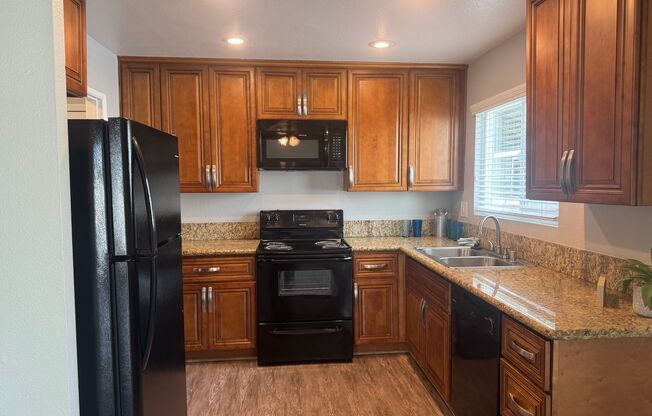 2 beds, 2 baths, 919 sqft, $2,595, Unit G24
