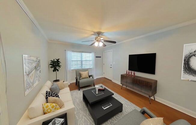 1322 EUCLID AVE NE