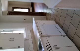 2 beds, 1 bath, 1,500 sqft, $1,200, Unit # 1