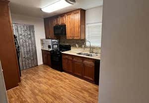 2 beds, 1 bath, 777 sqft, $2,400